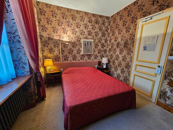 Château 278 m²  Saint-Alban-sur-Limagnole (Lozère)