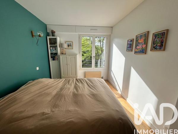 Location appartement 3 pièces 77 m² Suresnes