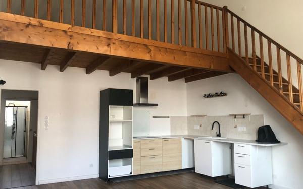 Appartement à louer    2 pièces • 64,17 m2 Rochefort