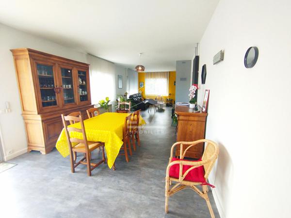 Maison Vesoul 6 pièce(s) 157 m2