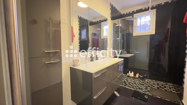 Maison 6 pièces - 176 m²