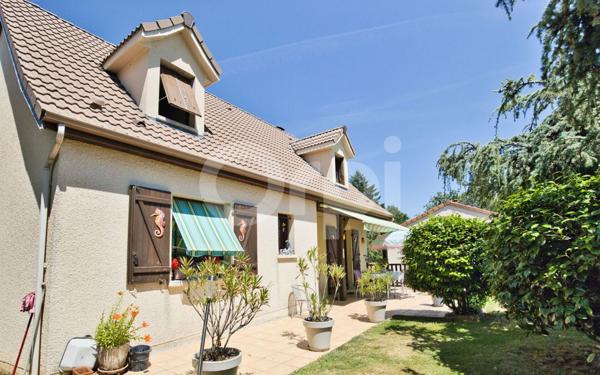 Maison à vendre    5 pièces •  Nexon