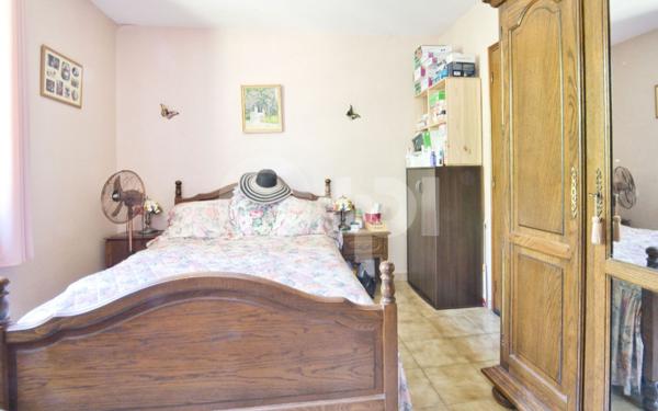 Maison à vendre    5 pièces •  Nexon