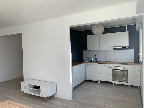 APPARTEMENT MEUBLE - 5 MIN A PIED DE LA GARE