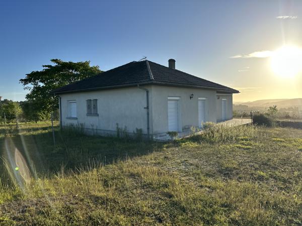 Villeneuve-sur-Lot (47300) Vue à couper le souffle ! Maison semi-enterrée avec grand terrain de 8930m3