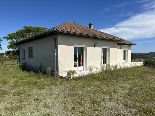Villeneuve-sur-Lot (47300) Vue à couper le souffle ! Maison semi-enterrée avec grand terrain de 8930m3