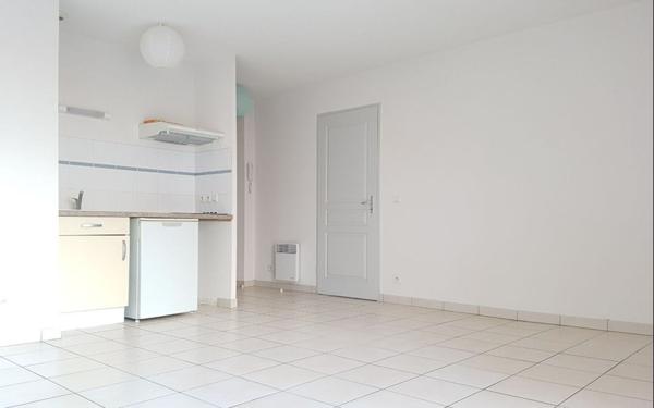 Appartement à louer    2 pièces •  Aire-sur-l'Adour