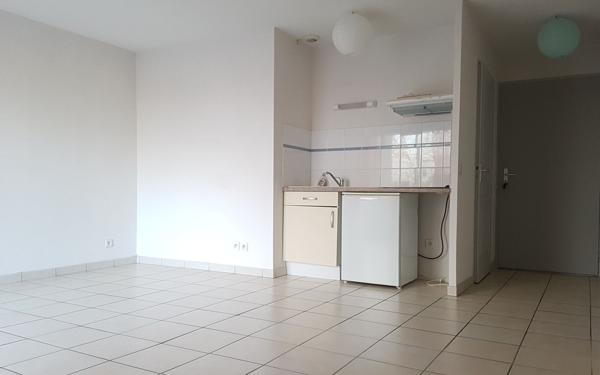 Appartement à louer    2 pièces •  Aire-sur-l'Adour