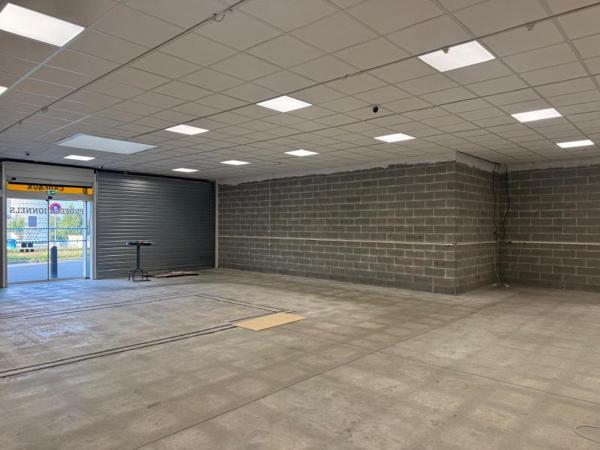 Commerce à Louer à LA SENTINELLE 4900 €