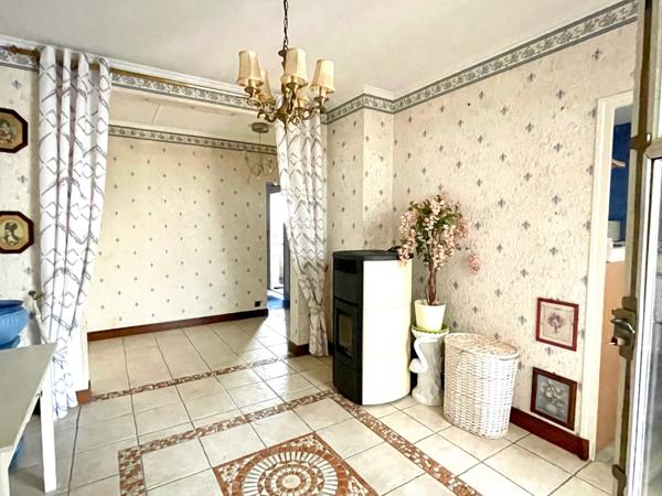 GRANDE MAISON FAMILIALE proximité POITIERS