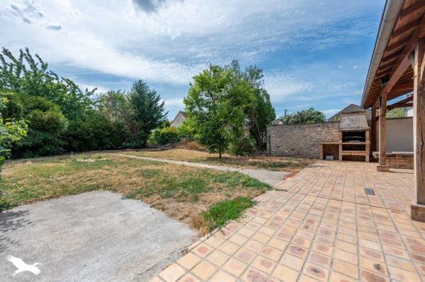 Maison 182 069 € Mehun-sur-Yèvre 5 p 145 m² DPE D