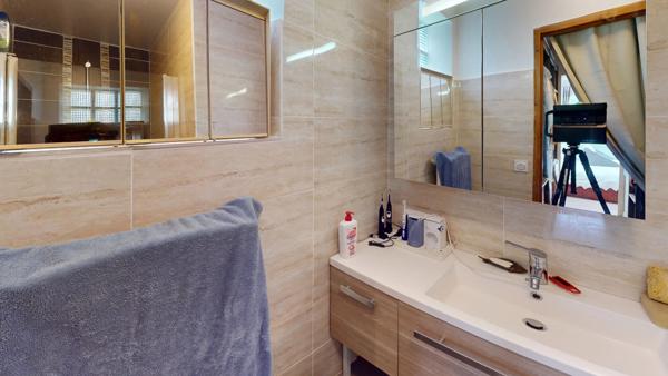 Maison VILLEBON-SUR-YVETTE 7 pièces 181.24 m²