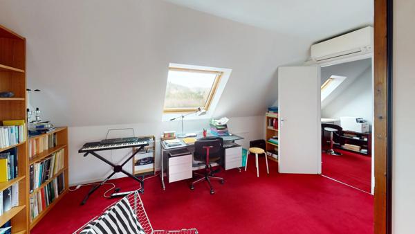 Maison VILLEBON-SUR-YVETTE 7 pièces 181.24 m²