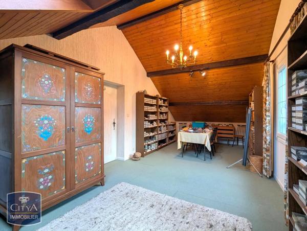 Maison à vendre 9 pièces 209.8m²