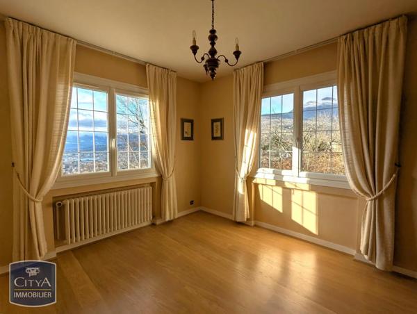 Maison à vendre 9 pièces 209.8m²