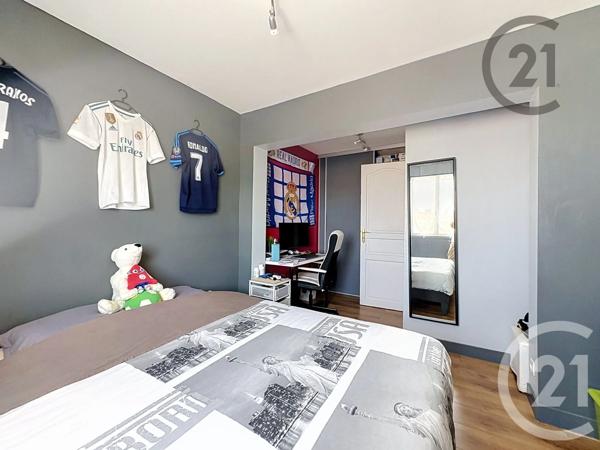 Maison à vendre  7 pièces - 174,21 m 2   MAROLLES SUR SEINE  - 77