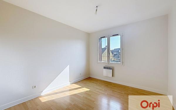 Appartement à louer    3 pièces • 63,86 m2 Montluçon
