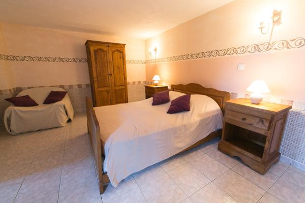 Saint-Florent (20217) Auberge restaurant à 15 minutes de Saint-Florent et à deux pas du chemin de la plage de Saleccia !!!!