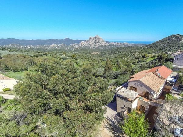 Saint-Florent (20217) Auberge restaurant à 15 minutes de Saint-Florent et à deux pas du chemin de la plage de Saleccia !!!!