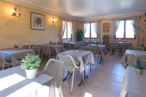 Saint-Florent (20217) Auberge restaurant à 15 minutes de Saint-Florent et à deux pas du chemin de la plage de Saleccia !!!!