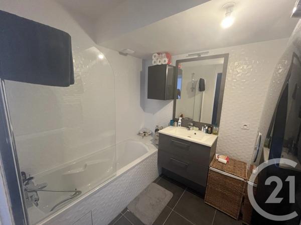 Appartement F4 à vendre  4 pièces - 75,90 m 2   CLAMART  - 92