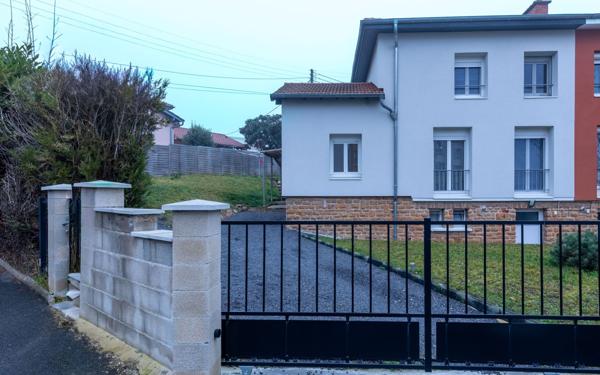 Maison à vendre    5 pièces •  Mâcon