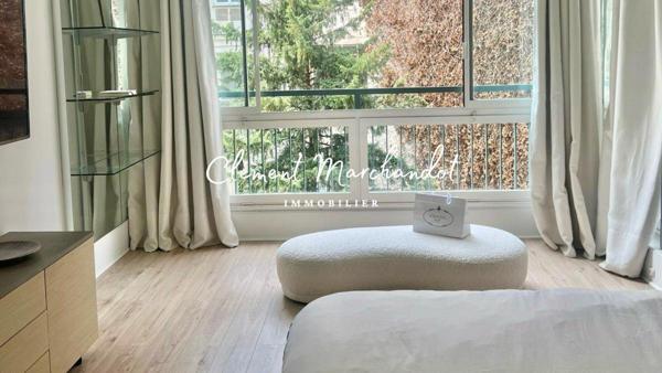 Avenue Montaigne – Appartement calme et rénové