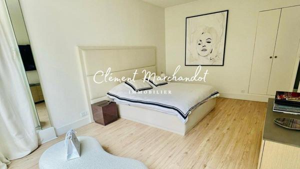 Avenue Montaigne – Appartement calme et rénové