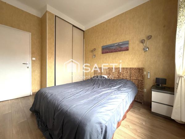 MAISON 4 chambres – PISCINE – GARAGE