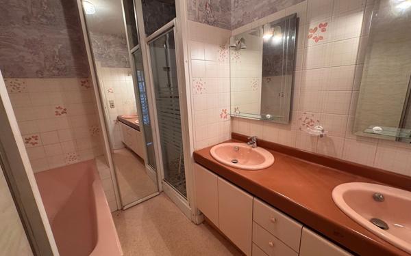 Appartement à vendre    5 pièces •  Nevers