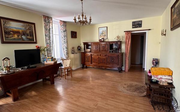 Appartement à vendre    5 pièces •  Nevers