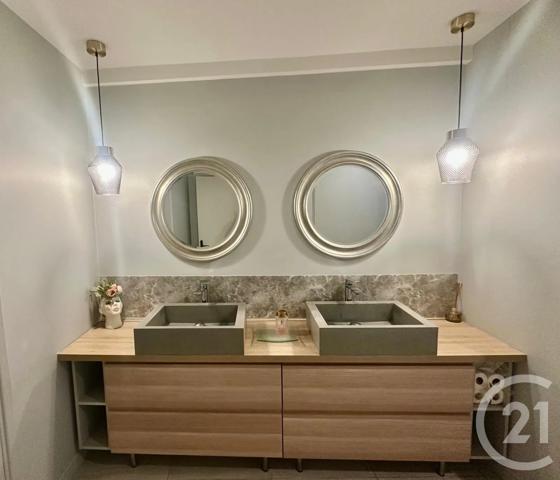 Immeuble à vendre  416 m 2   MALAKOFF  - 92